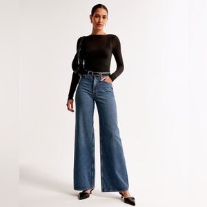 Abercrombie High Rise Wide Leg Jeans